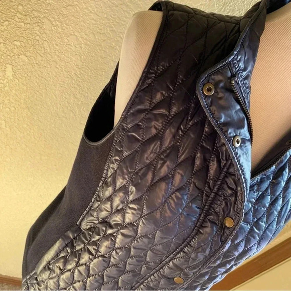 Talbots Petites Dark Blue Quilted Vest Jacket Sleeveless Sheen: Medium Petite - Picture 2 of 9